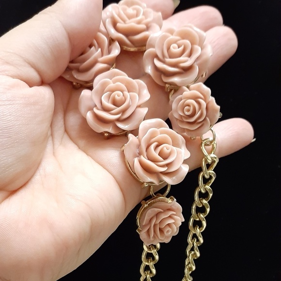 Rose gold necklace - Picture 4 of 5